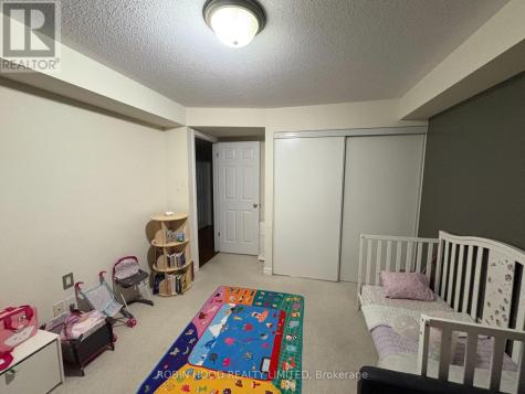 313 Cresthaven Drive Ottawa ON K2G 4R4