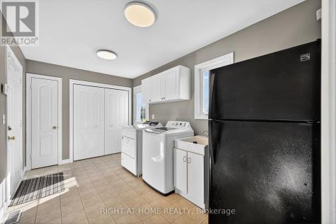 8 Talbot Road Haldimand ON N0A 1C0