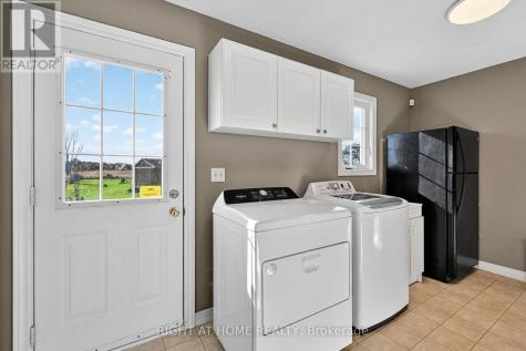 8 Talbot Road Haldimand ON N0A 1C0