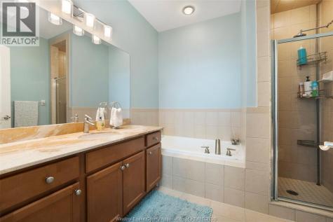 1225 Riverside Windsor ON N9A 0A2