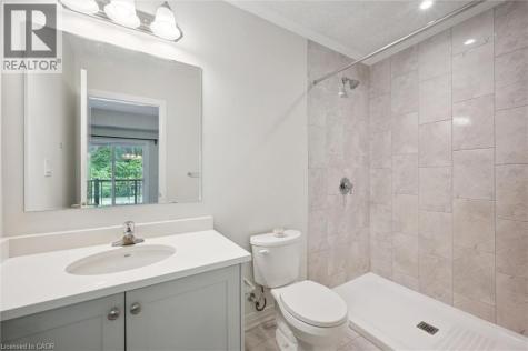 25 Isherwood Avenue Cambridge ON N1R 3H5