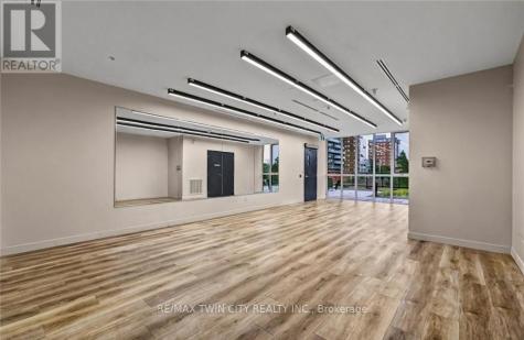 128 King Street Waterloo ON N2J 0E9