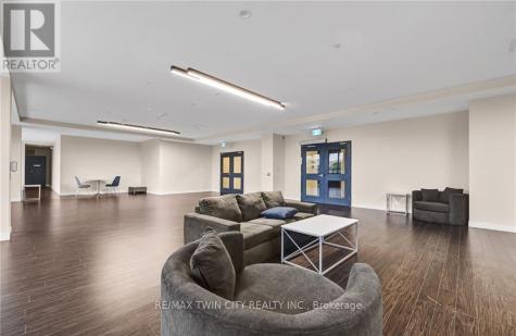 128 King Street Waterloo ON N2J 0E9