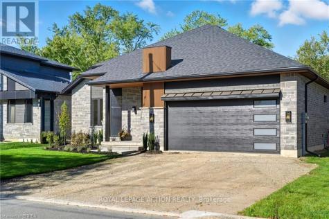 141 Parkside Drive Brantford ON N3T 0S9