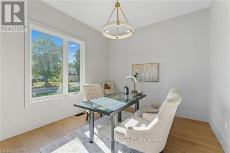 141 Parkside Drive Brantford ON N3T 0S9