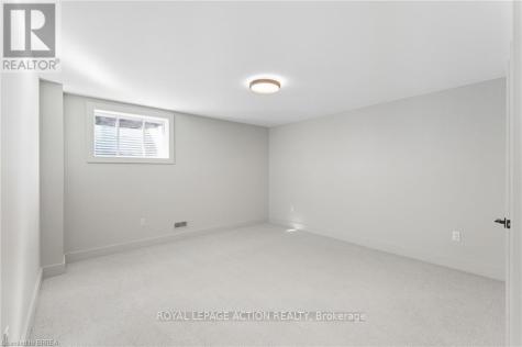141 Parkside Drive Brantford ON N3T 0S9