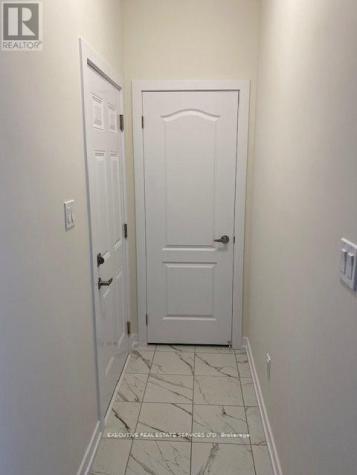 24 Monteith Drive Brantford ON N3T 0W6
