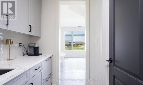 132 Dorothy Drive Blue Mountains ON N0H 2P0