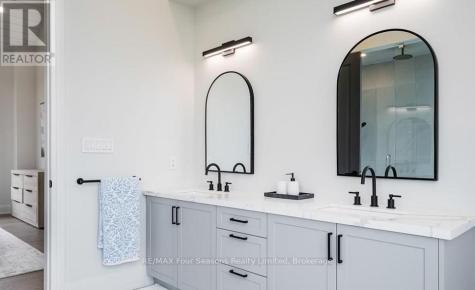 132 Dorothy Drive Blue Mountains ON N0H 2P0