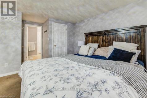 120 Dudhope Avenue Cambridge ON N1R 4T7
