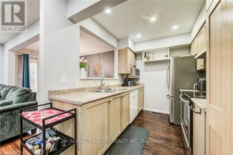 120 Dudhope Avenue Cambridge ON N1R 4T7