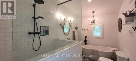 3528 Glenhaven Beach Road Innisfil ON L9S 2Z3