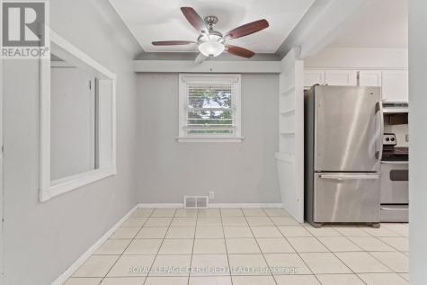 2504 Askin Avenue Windsor ON N9E 3H7