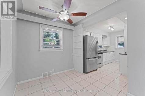 2504 Askin Avenue Windsor ON N9E 3H7
