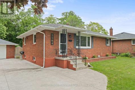 2504 Askin Avenue Windsor ON N9E 3H7