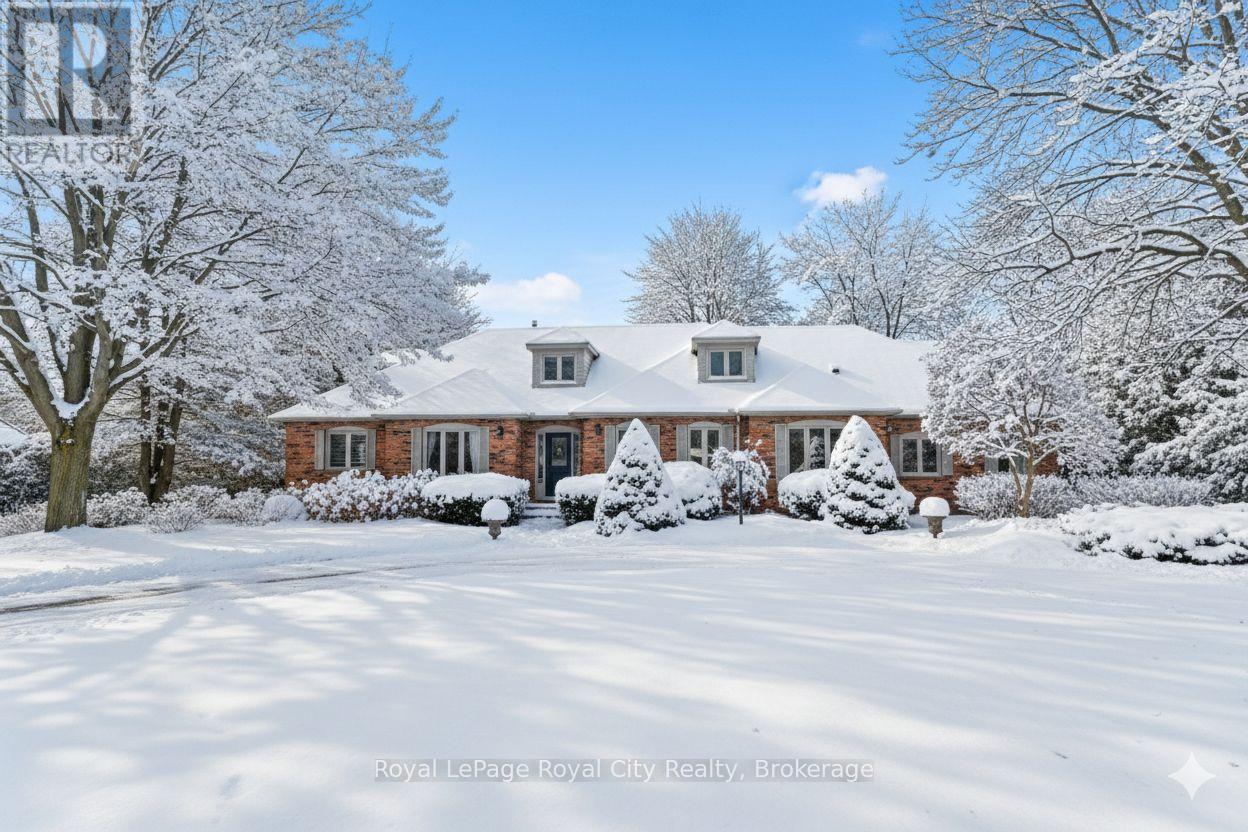 55 Bridle Path Puslinch ON N0B 2J0