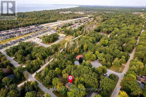 63 Rodrium Road Wasaga Beach ON L9Z 1R5