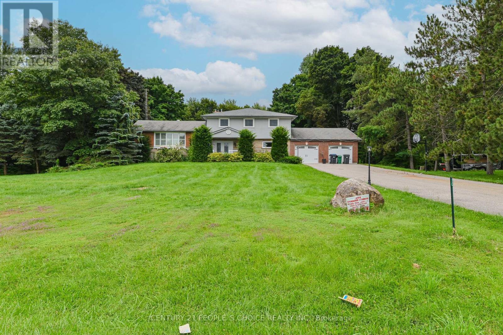 8 Glenn Court Caledon ON L7K 0P2