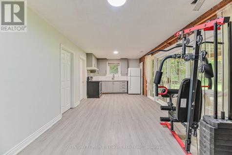 8 Glenn Court Caledon ON L7K 0P2