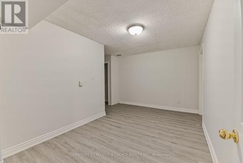 8 Glenn Court Caledon ON L7K 0P2