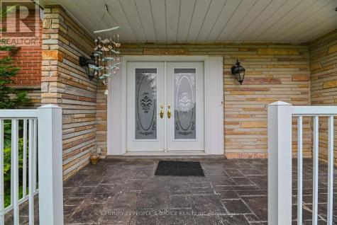 8 Glenn Court Caledon ON L7K 0P2