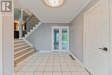 8 Glenn Court Caledon ON L7K 0P2