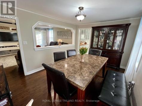 37 Broadway Street Newbury ON N0L 1Z0