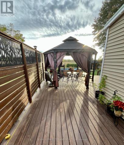 37 Broadway Street Newbury ON N0L 1Z0
