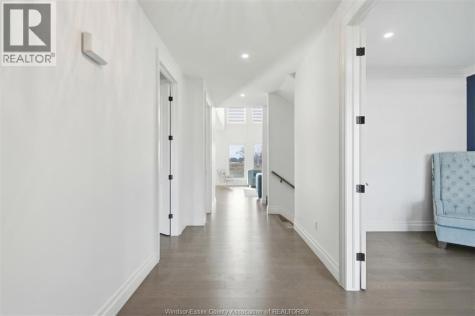 518 Veneto Street Lakeshore ON N8L 0K4
