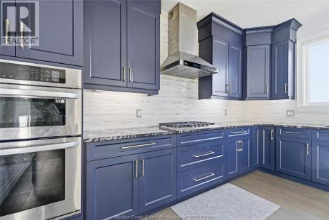 518 Veneto Street Lakeshore ON N8L 0K4