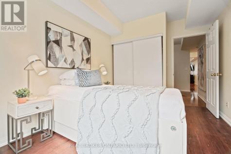 3047 Finch Avenue West Toronto (humbermede) ON M9M 0A5