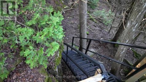 8 Carter Road Northern Bruce Peninsula ON N0H 1W0