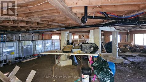 8 Carter Road Northern Bruce Peninsula ON N0H 1W0