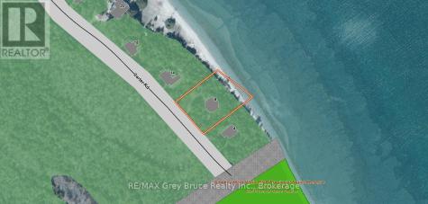 8 Carter Road Northern Bruce Peninsula ON N0H 1W0