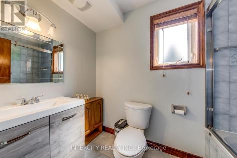 2764 Governors Road Hamilton ON L0R 1T0