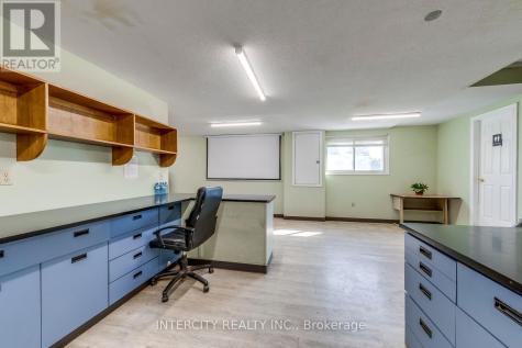 2764 Governors Road Hamilton ON L0R 1T0