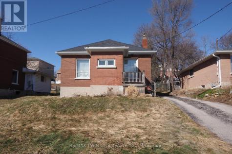 19 Paisley Heights Cambridge ON N1R 1B4