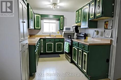 34 Queen Street Grey Highlands ON N0C 1H0