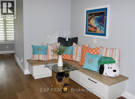 207 Essex Street Sarnia ON N7T 0C2