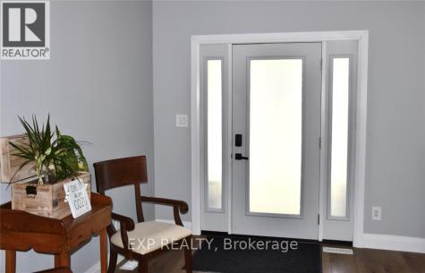 207 Essex Street Sarnia ON N7T 0C2