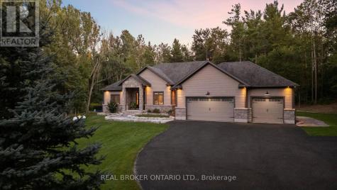 49 Sydenham Trail West Clearview ON L0M 1H0