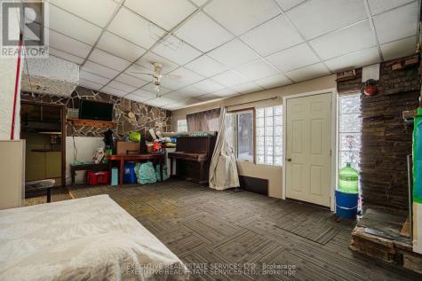 268 Ross Avenue Kitchener ON N2A 1V6