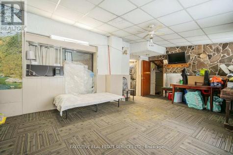 268 Ross Avenue Kitchener ON N2A 1V6