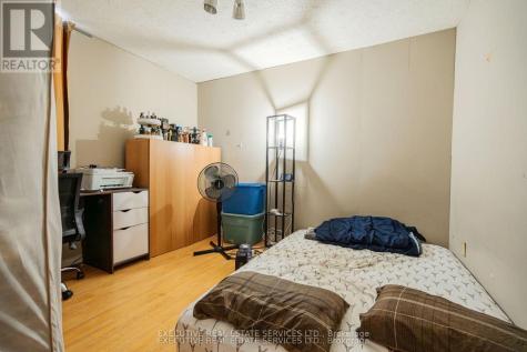 268 Ross Avenue Kitchener ON N2A 1V6