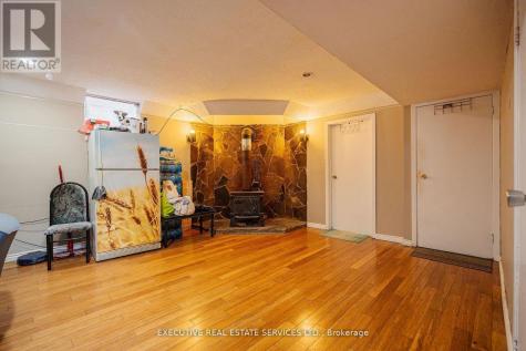 268 Ross Avenue Kitchener ON N2A 1V6