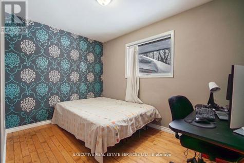 268 Ross Avenue Kitchener ON N2A 1V6