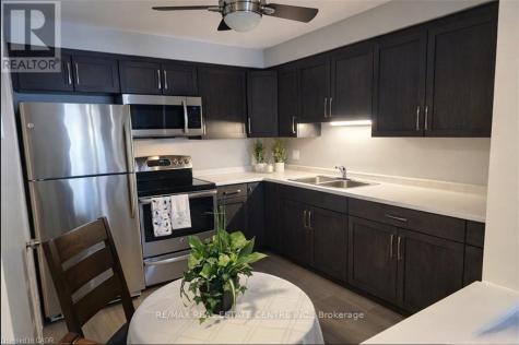 565 Greenfield Avenue Kitchener ON N2C 2P3