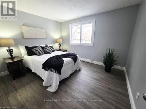 565 Greenfield Avenue Kitchener ON N2C 2P3