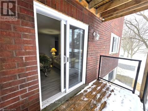 565 Greenfield Avenue Kitchener ON N2C 2P3