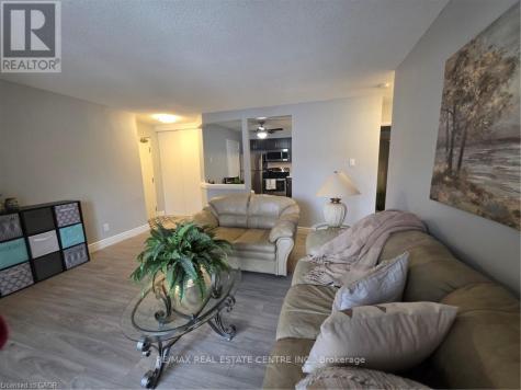 565 Greenfield Avenue Kitchener ON N2C 2P3